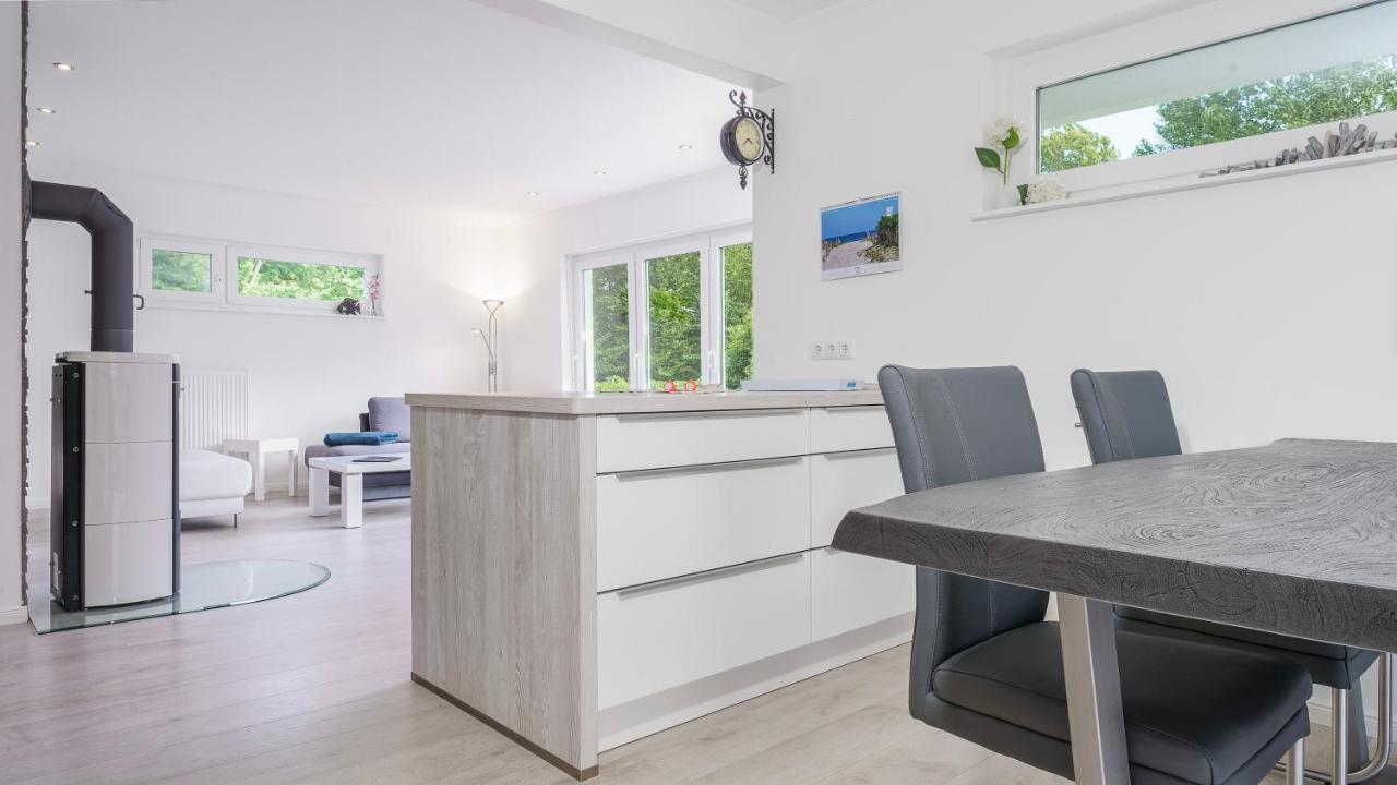Kaept'N Kalle Ferienwohnungen Zingst Luaran gambar