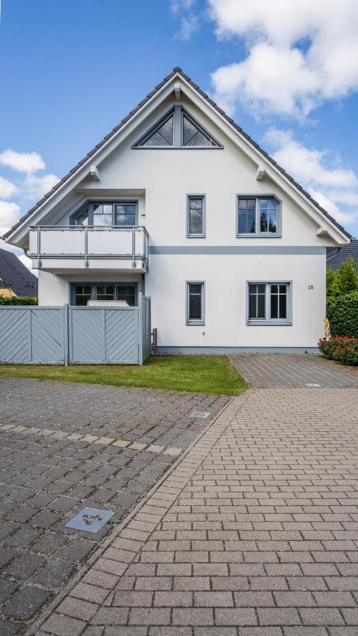 Kaept'N Kalle Ferienwohnungen Zingst Luaran gambar